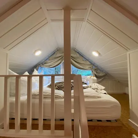Horská chata Waldeck With Private Sauna, Fireplace And Pure Nature Heimbach